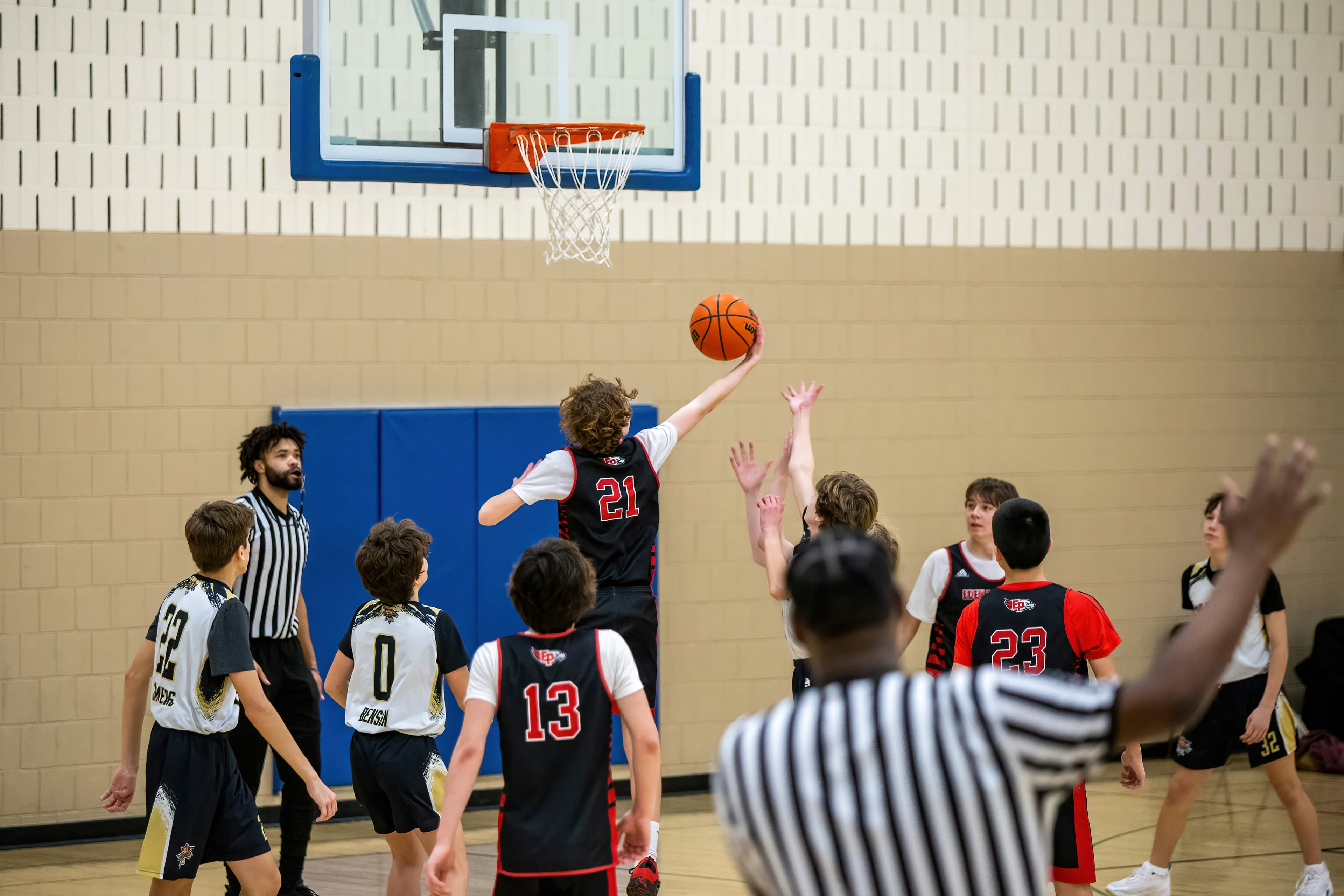 Boys basketball league players in Calgary